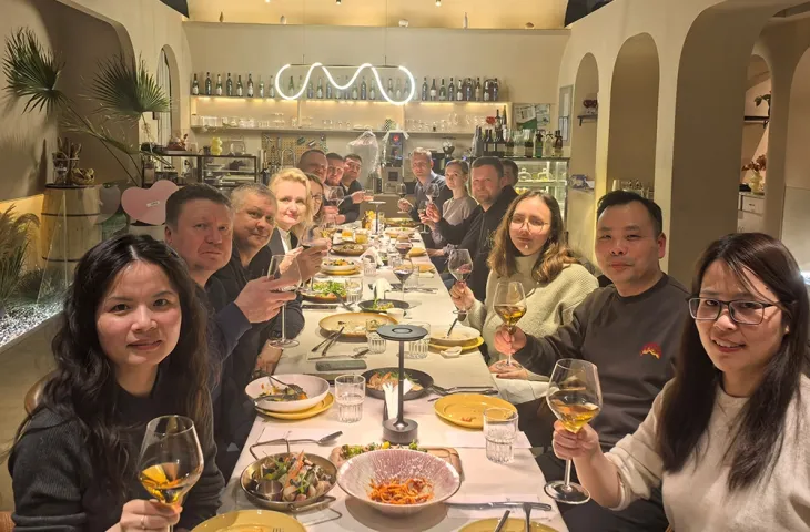 زيارة العميل