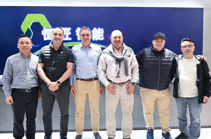 زيارة العميل