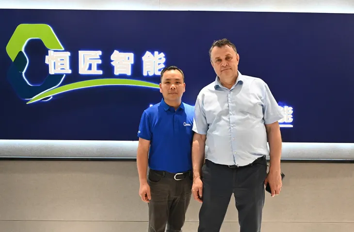 زيارة العميل